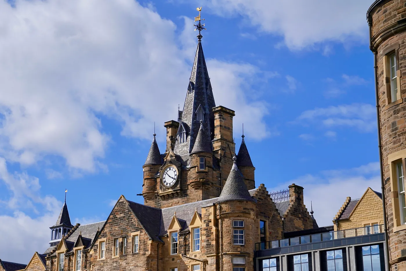 The large clocktower of the Old Edinburgh Infirmary, now the Futures Institute of the Edinburgh University.