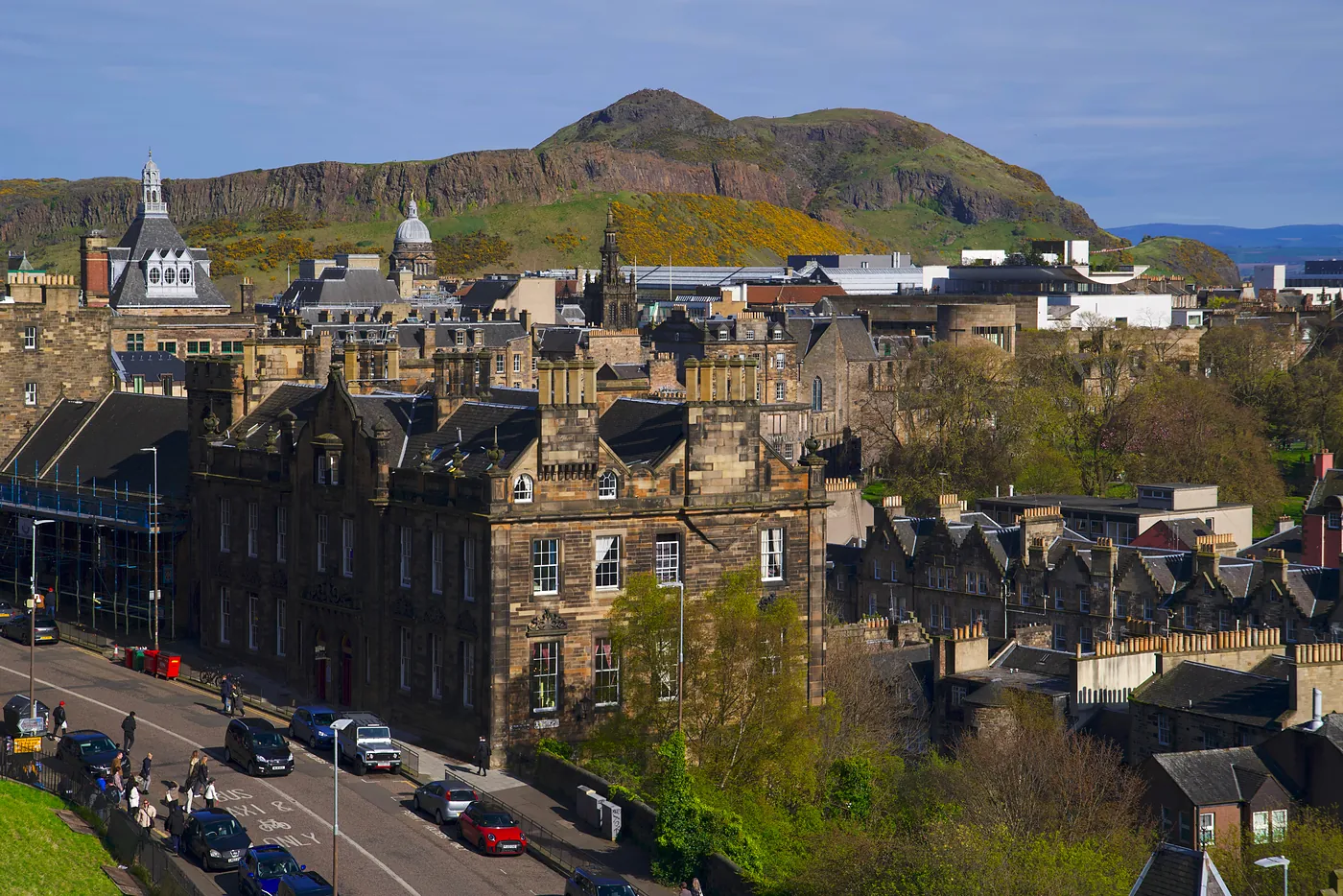 A vista of Arthur's Seat from the Royal Mile's peak.